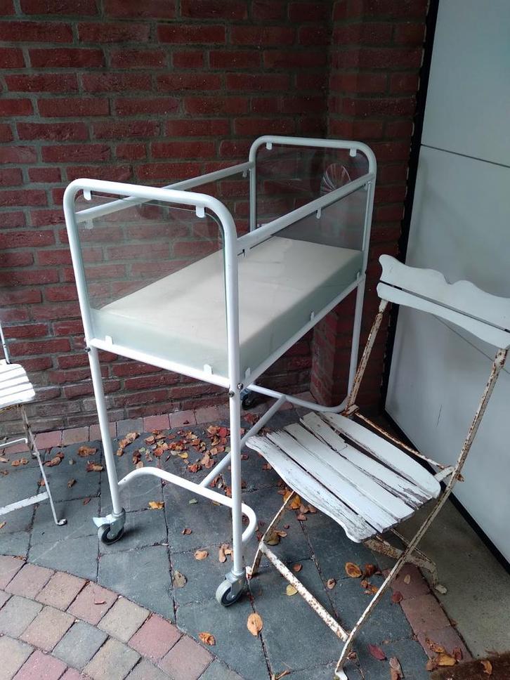 Origineel Ziekenhuis Kinderbedje - Perfecte Staat!, Kinderen en Baby's, Babywiegjes en Ledikanten, Zo goed als nieuw, Ledikant