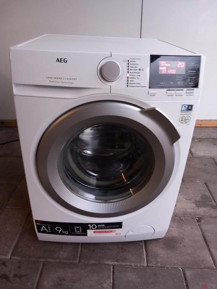 Wasmachine Aeg 6000 Series 9 kg, Witgoed en Apparatuur, Wasmachines, Zo goed als nieuw, Voorlader, 8 tot 10 kg, 85 tot 90 cm, 1600 toeren of meer