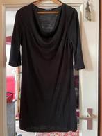 Mooie jurk met waterval hals en 3/4 mouwen 46/48 nu 22,99€, Kleding | Dames, Zwart, Maat 46/48 (XL) of groter, Ophalen of Verzenden