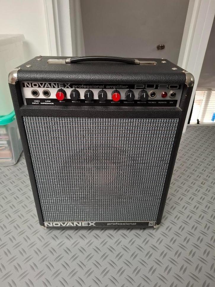Gitaarversterker Novanex - 20 Watt, Muziek en Instrumenten, Versterkers | Bas en Gitaar, Gebruikt, Gitaar, Minder dan 50 watt