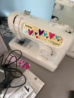 Brother KD144 Naaimachine- Weinig gebruikt, Hobby en Vrije tijd, Naaimachines en Toebehoren, Ophalen of Verzenden, Zo goed als nieuw