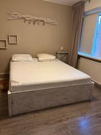 Mooi bed met Auping spiralen en matrassen (210x160), Gebruikt, Tweepersoons, Ophalen of Verzenden, 160 cm