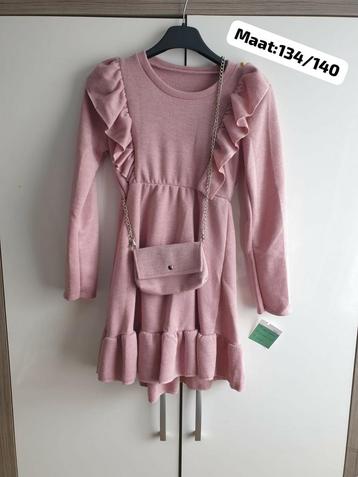 Nieuwe leuke meiden herfst jurk maat 134/140. beschikbaar voor biedingen