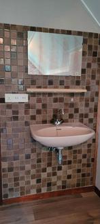 Vintage wasbakken 2 stuks retro, Huis en Inrichting, Badkamer | Badkamermeubels, Ophalen, Overige typen, 50 tot 100 cm, Minder dan 100 cm