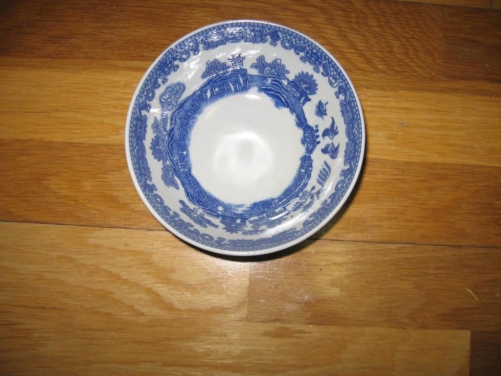 Blauw chinees porseleinen kom met chinees tafereel. Bekijk o, Ophalen of Verzenden, Zo goed als nieuw