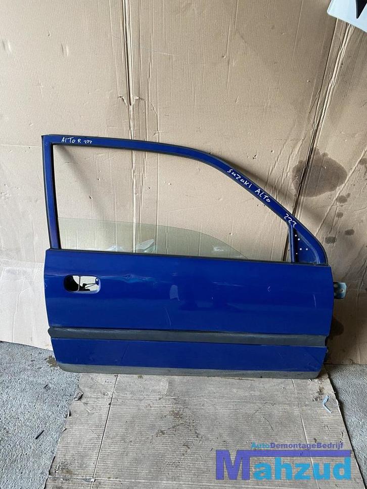SUZUKI ALTO blauw Rechts rechter deur portier slot raam, Auto-onderdelen, Carrosserie en Plaatwerk, Deur, Suzuki, Gebruikt, Ophalen of Verzenden