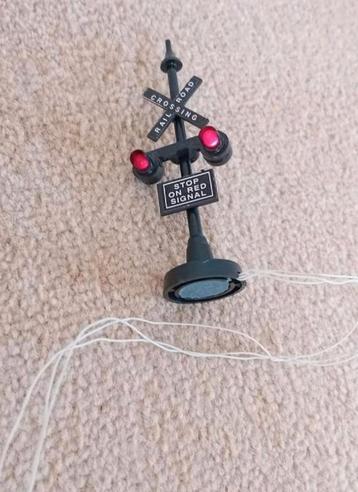 Lemax railway stop light, retired, Lemax Kerstdorp beschikbaar voor biedingen