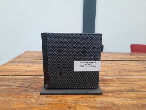 Intel celeron j4105, Hobby en Vrije tijd, Elektronica-componenten, Zo goed als nieuw, Ophalen of Verzenden