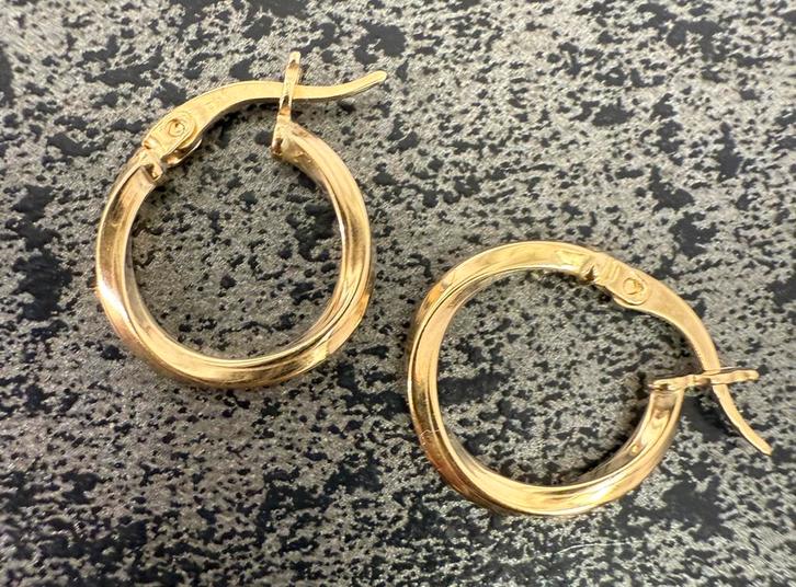 Prachtige 14k gouden oorbellen | creolen, Sieraden, Tassen en Uiterlijk, Oorbellen, Nieuw, Goud, Ophalen of Verzenden