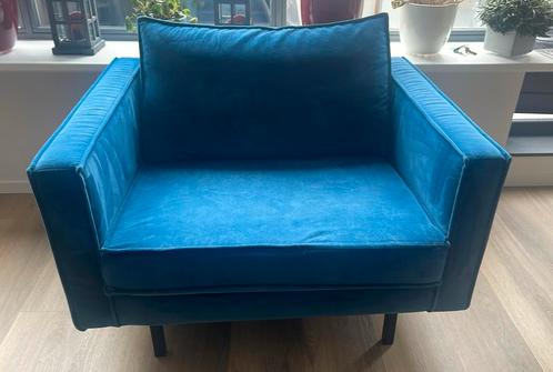 AMSTERDAM VELVET LOVESEAT Blauw, Huis en Inrichting, Banken | Sofa's en Chaises Longues, Gebruikt, Eenpersoons, Minder dan 150 cm