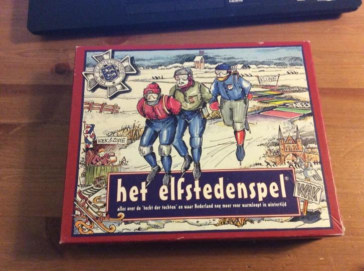 het Elfstedenspel. bordspel. compleet en netjes, Hobby en Vrije tijd, Gezelschapsspellen | Bordspellen, Zo goed als nieuw, Een of twee spelers