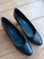 Donkerblauwe pumps maat 41, Blue Box, Pumps, Blauw, Ophalen of Verzenden