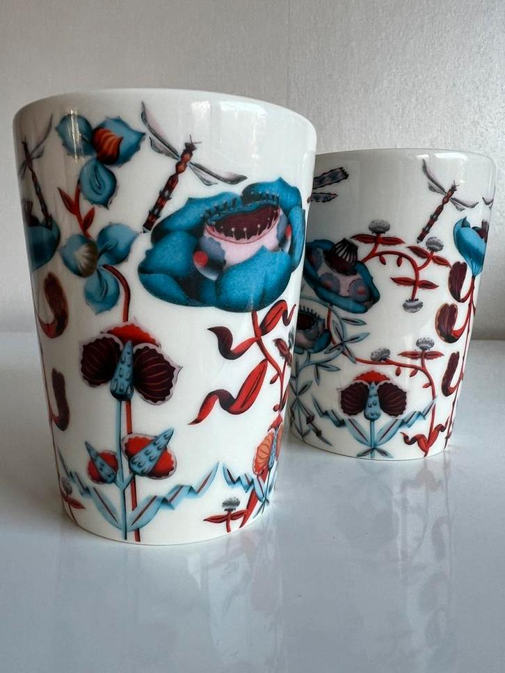 Iittala Korento Beker Mok Blauw K. Haapaniemi P Stuk 0,4 L, Huis en Inrichting, Keuken | Servies, Zo goed als nieuw, Kop(pen) en/of Schotel(s)