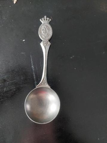 92% Tin Lepel Koningin Juliana beschikbaar voor biedingen