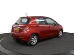 Toyota Yaris 1.3 VVT-i Aspiration | Airco | Achteruitrijcame, Auto's, Toyota, Stof, Start-stop-systeem, 4 cilinders, Bedrijf