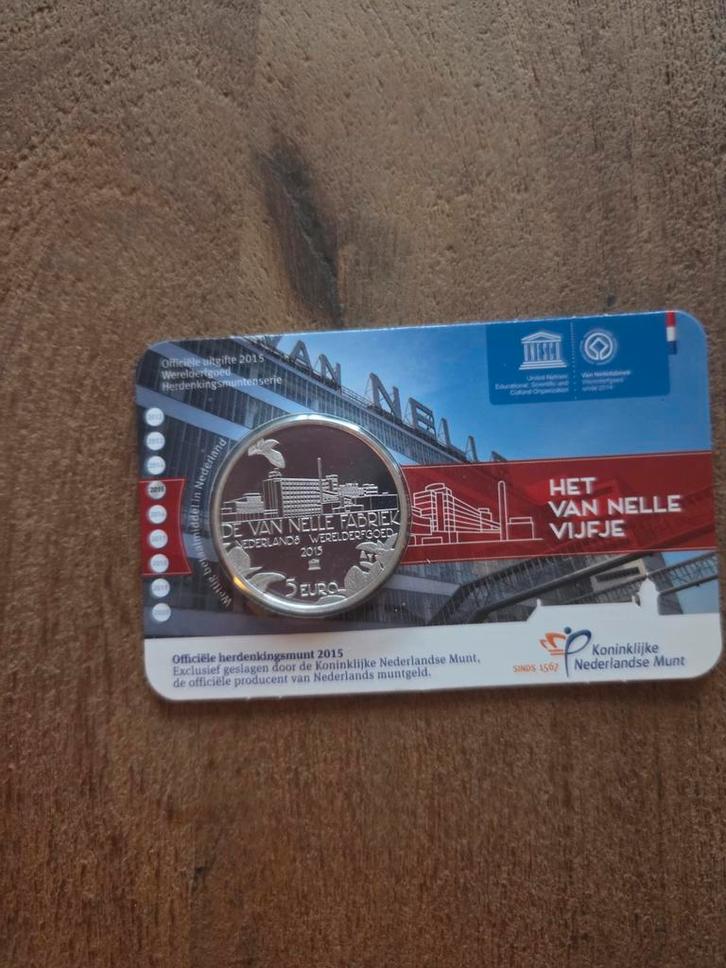 Zilveren 5 Euro Herdenkingsmunt Van Nelle Fabriek 2015, Postzegels en Munten, Munten | Nederland, Losse munt, Euro's, Koningin Beatrix