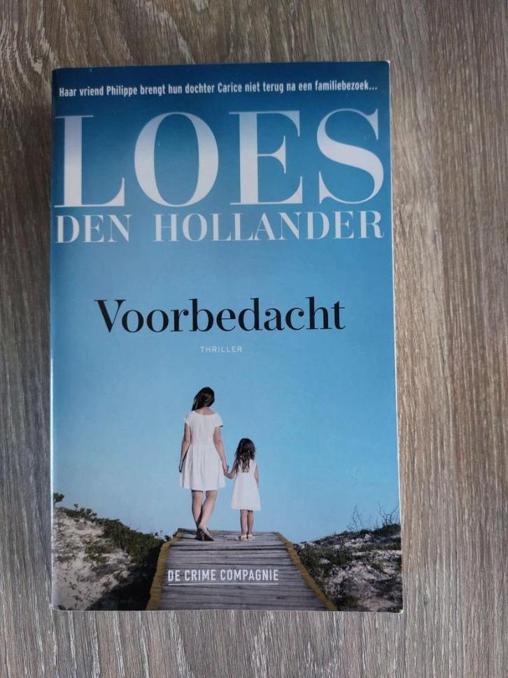 Loes den Hollander - Voorbedacht - 2020, Boeken, Thrillers, Zo goed als nieuw, Ophalen of Verzenden
