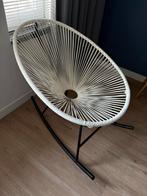 Leuke schommelstoel, ook geschikt voor buiten, Huis en Inrichting, Stoelen, Ophalen, Kunststof, Wit, Zo goed als nieuw