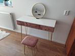Kaptafel met krukje en spiegel, Huis en Inrichting, Tafels | Kaptafels, Ophalen, Zo goed als nieuw, Metaal of Aluminium, Minder dan 100 cm