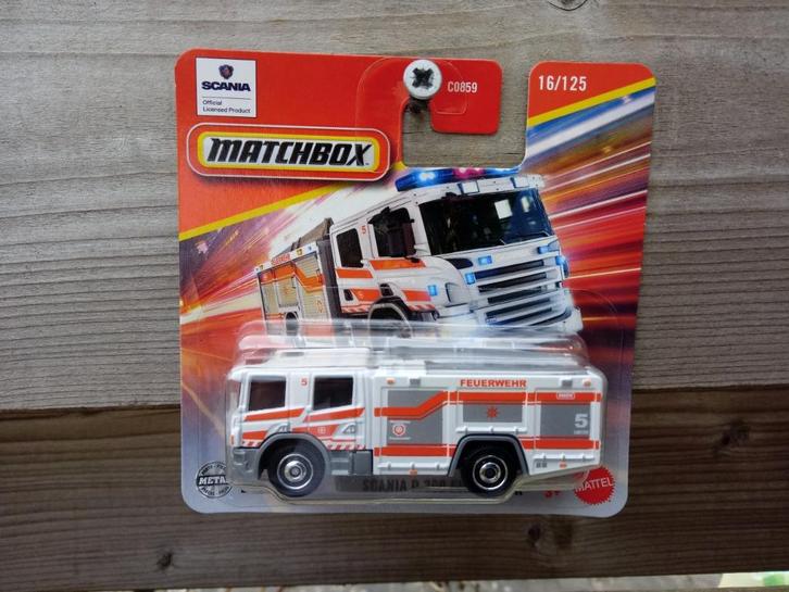 Scania P360 Fire Truck Matchbox, Hobby en Vrije tijd, Modelauto's | Overige schalen, Nieuw, Bus of Vrachtwagen, Ophalen