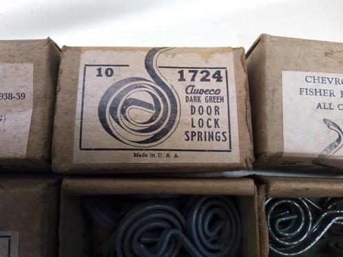Door Lock Springs NOS, Auto-onderdelen, Carrosserie en Plaatwerk, Deur, Amerikaanse onderdelen, Ford, Oldtimer onderdelen, Chevrolet