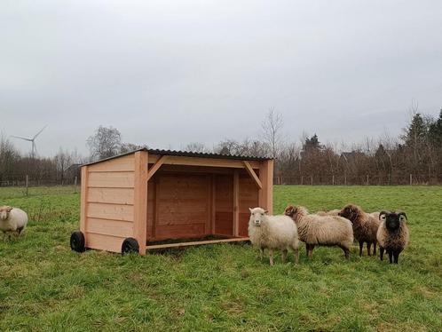 Mooie douglas schuilstal, Dieren en Toebehoren, Overige Dieren-accessoires, Zo goed als nieuw, Ophalen of Verzenden