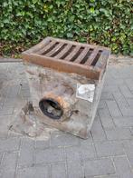 Kolk, straatkolk,put beton met gietijzer deksel, Gebruikt, Ophalen of Verzenden, Minder dan 2 meter, 80 mm of meer