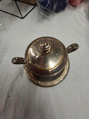 Zilverenkleurige Suikerpot met Deksel beschikbaar voor biedingen