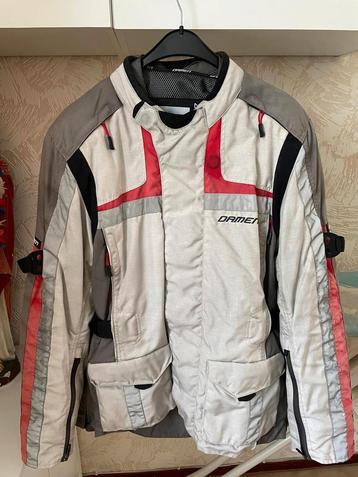 Damen motorjas maat 56 beschikbaar voor biedingen