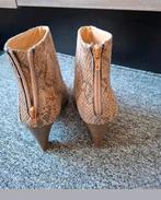 Italian styles laarsjes maat 37, Beige, Lage of Enkellaarzen, Ophalen of Verzenden, Zo goed als nieuw
