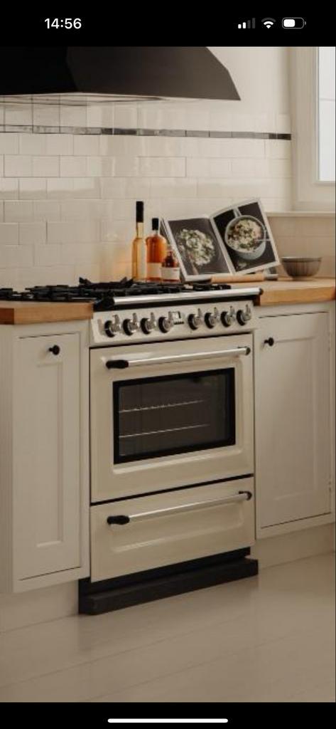 Smeg Fornuis - Zo Goed Als Nieuw, Witgoed en Apparatuur, Fornuizen, Zo goed als nieuw, Vrijstaand, Gas, 5 kookzones of meer, 85 tot 90 cm