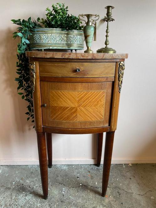 Prachtig antiek Frans houten kastje met marmeren blad, Huis en Inrichting, Kasten | Overige, Gebruikt, Ophalen