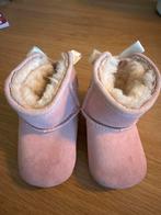 Baby Uggs - Zo goed als nieuw!, Kinderen en Baby's, Ophalen of Verzenden, Zo goed als nieuw, Meisje, Laarsjes