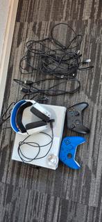 Xbox One met 780GB, Steelseries Headset & 2 Controllers, Spelcomputers en Games, Gebruikt, Xbox One, Met 2 controllers, Ophalen of Verzenden