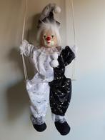Porseleinen clown op schommel zwart/wit/goud, Ophalen of Verzenden, Zo goed als nieuw, Pop