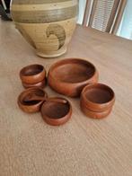 Houten pinda set 8  delig, Ophalen of Verzenden, Zo goed als nieuw, Rond, Hout