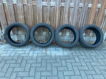Breedset BMW  Bridgestone  245/35 R18    225/40 R18 beschikbaar voor biedingen
