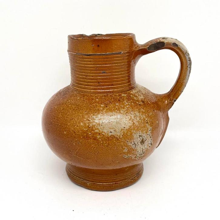 Raeren steengoed drinkbeker - 16e eeuw - bodemvondsten kruik, Antiek en Kunst, Antiek | Keramiek en Aardewerk, Ophalen of Verzenden