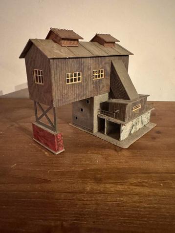 Steengroeve overslag 1:87 faller beschikbaar voor biedingen