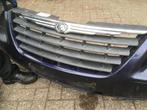 Bumper Chrysler Voyager type tot 2008, Auto-onderdelen, Carrosserie en Plaatwerk, Gebruikt, Bumper, Ophalen, Voor