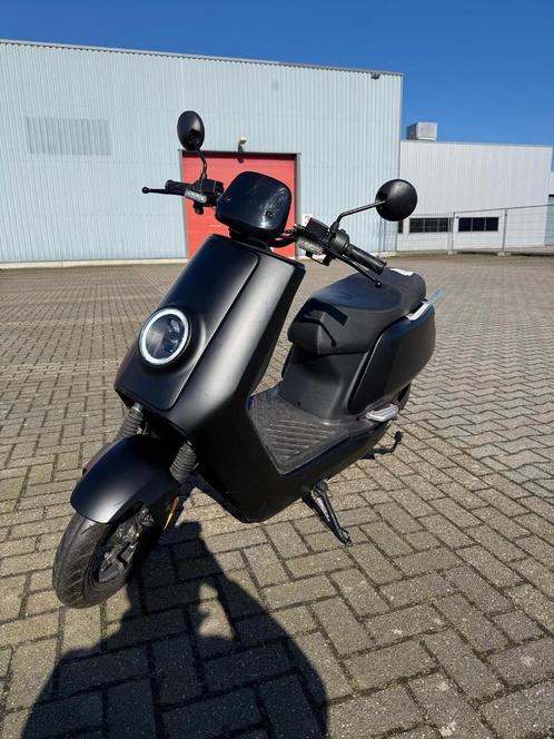 NIU n1 2 batterijen, Fietsen en Brommers, Brommeronderdelen | Scooters, Nieuw, Overige merken, Overige typen, Ophalen