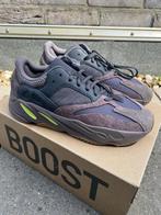 ADIDAS YEEZY 700 - EE9614 - BROWN, Bruin, Yeezy (Adidas), Nieuw, Ophalen of Verzenden