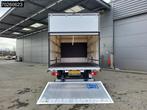 Iveco Daily 35S21 3.0L Automaat Schuifzeilen Laadklep 210PK, Auto's, Bestelauto's, Automaat, Stof, Parkeersensor, 4 cilinders