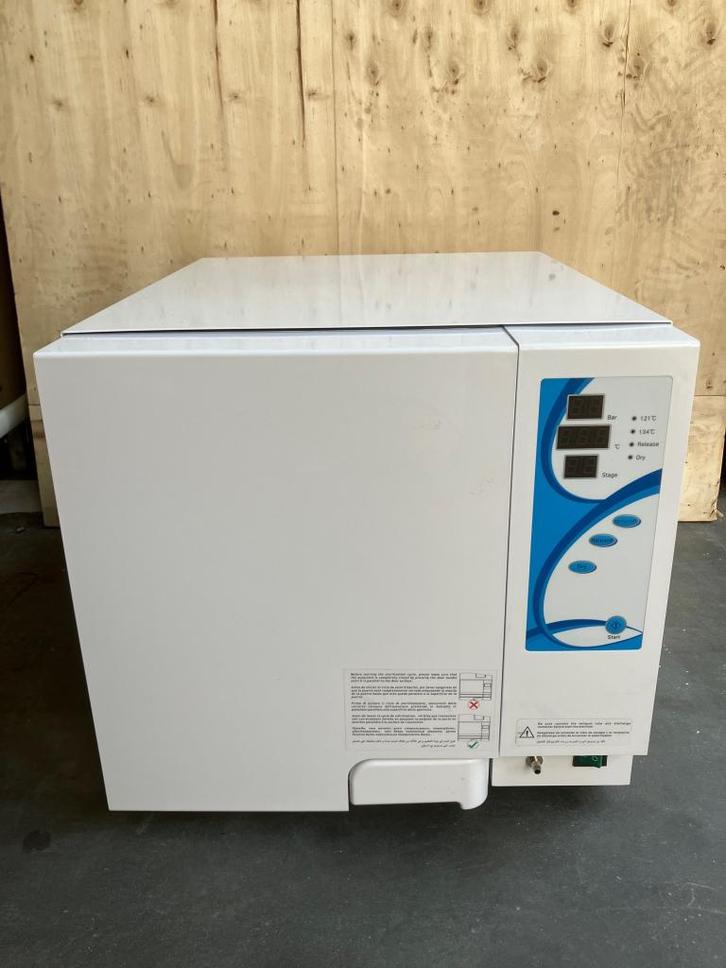 Autoklaaf 23 liter met semi droog functie, Diversen, Verpleegmiddelen, Nieuw, Ophalen of Verzenden