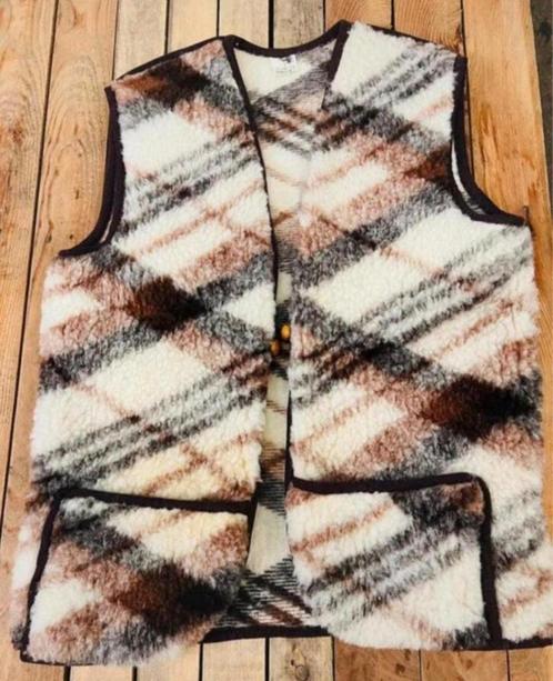 Bodywarmer van schapenvacht, maat M/L, Kleding | Dames, Bodywarmers, Zo goed als nieuw, Maat 38/40 (M), Zwart, Ophalen of Verzenden