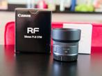 Canon RF 50mm f/1.8 STM + zonnekap ES-65B, Ophalen of Verzenden, Zo goed als nieuw, Standaardlens