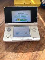 Nintendo 3DS - Wit + 128 gb sd kaart, Spelcomputers en Games, Ophalen of Verzenden, Gebruikt, Wit, 3DS