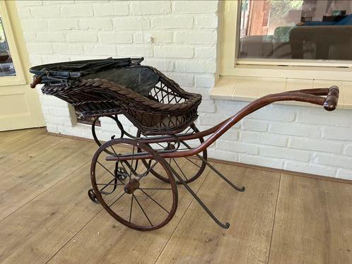 Antieke Poppenwagen, circa 1890, Antiek en Kunst, Antiek | Overige Antiek, Ophalen