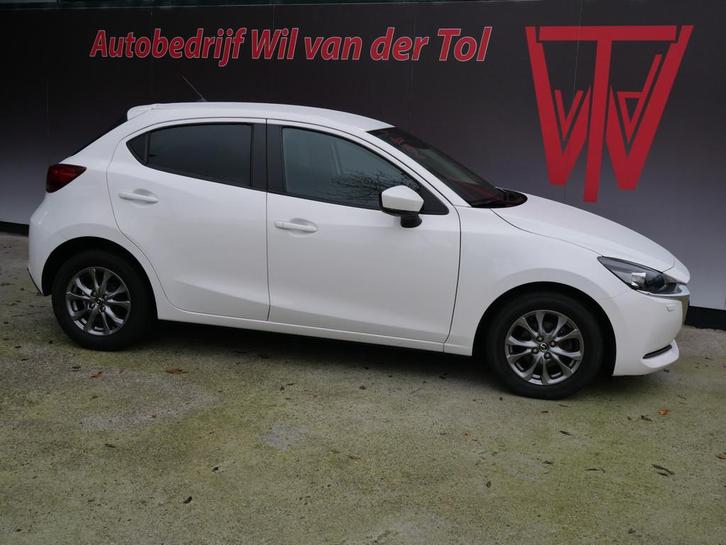Mazda 2 1.5 Skyactiv-G COMFORT | AUTOMAAT | CAMERA | NAVIGAT, Auto's, Mazda, Bedrijf, Te koop, ABS, Achteruitrijcamera, Airbags