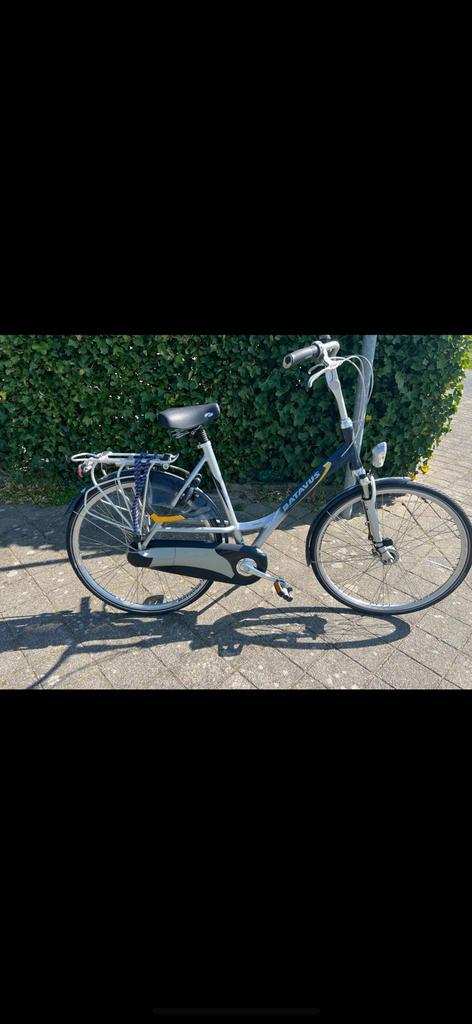 Damesfiets, Fietsen en Brommers, Fietsen | Dames | Damesfietsen, Zo goed als nieuw, Overige merken, Versnellingen, Ophalen of Verzenden